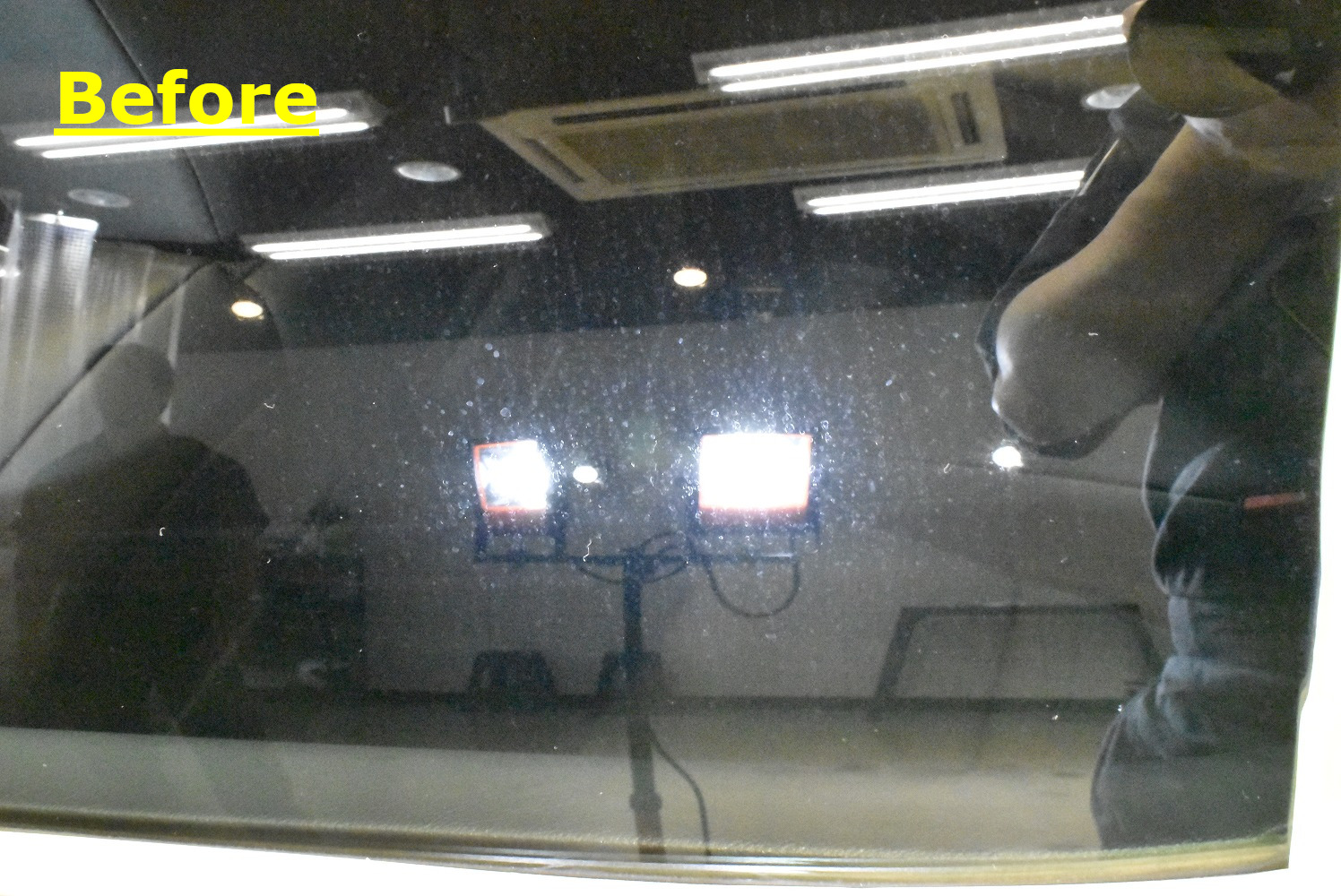 20211011lexusis_window3_b.jpg