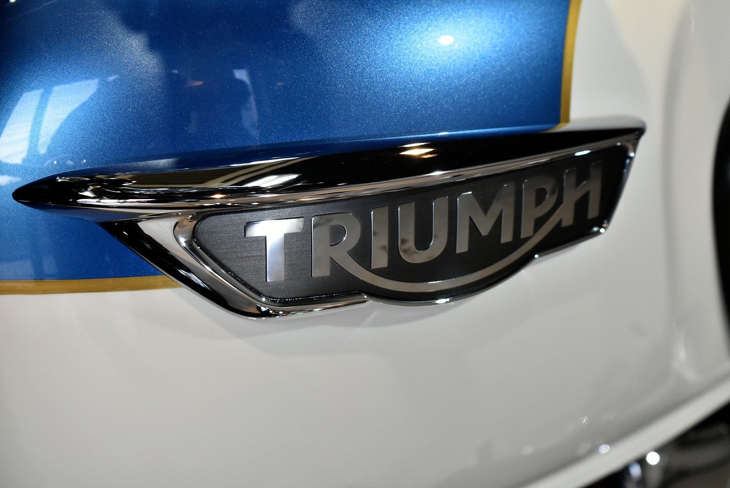 20220127triumpht120_010.jpg
