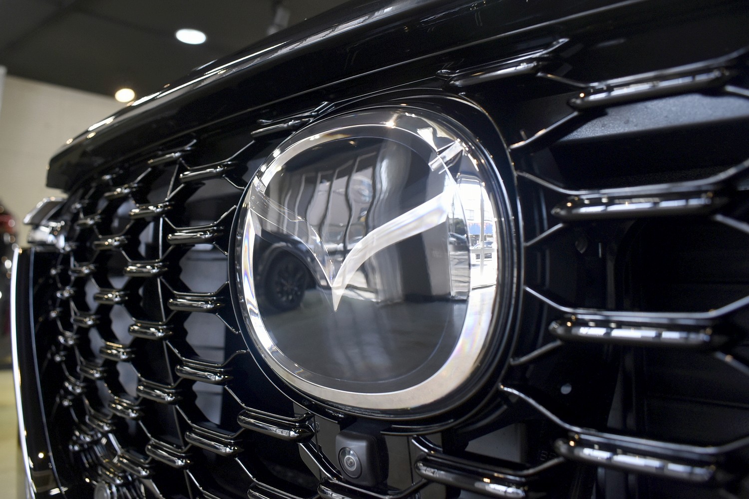 20230401mazda_cx60_011.jpg