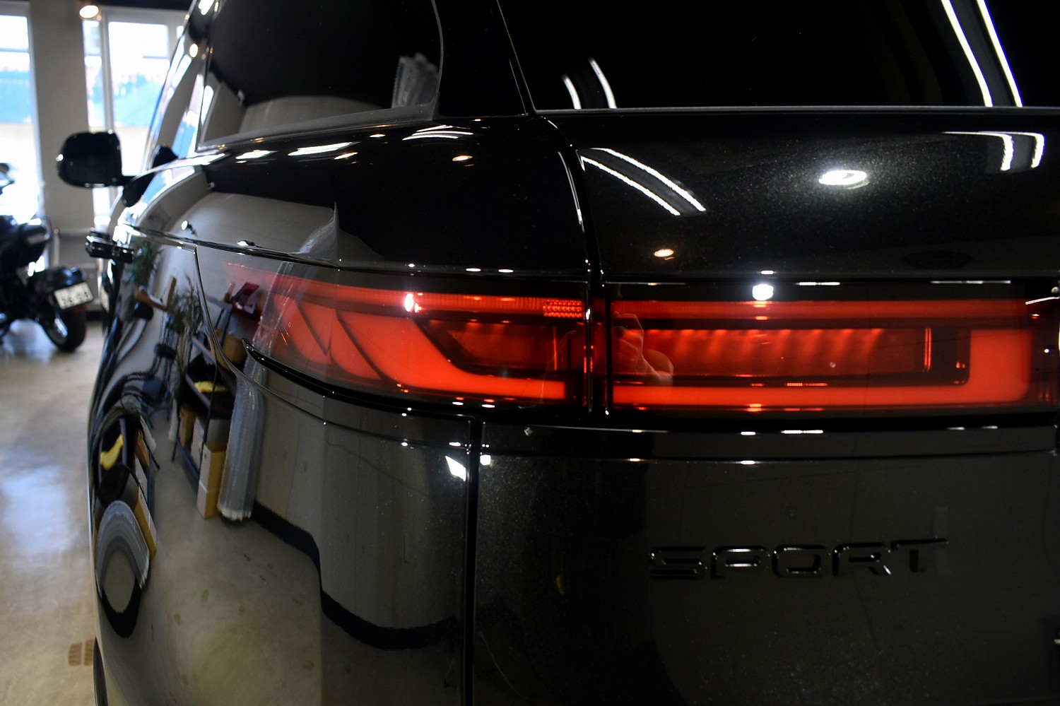 20230817landov-rangesport008.jpg